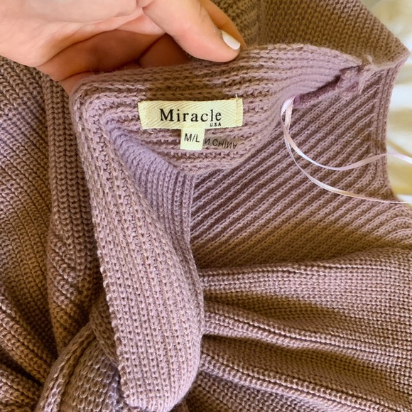 Sweater - Picture 2 of 4